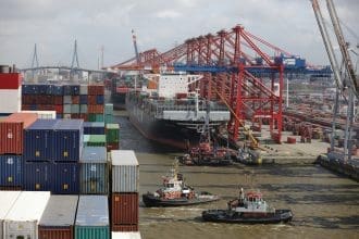 Stablecoins in International Trade: The Future of Global Settlements?
