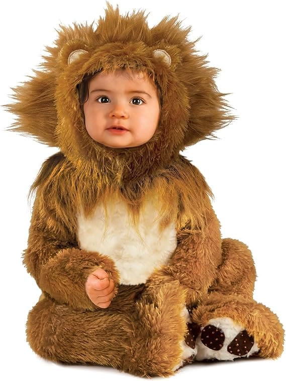 Baby smiling in Rubie’s lion cub baby Halloween costume