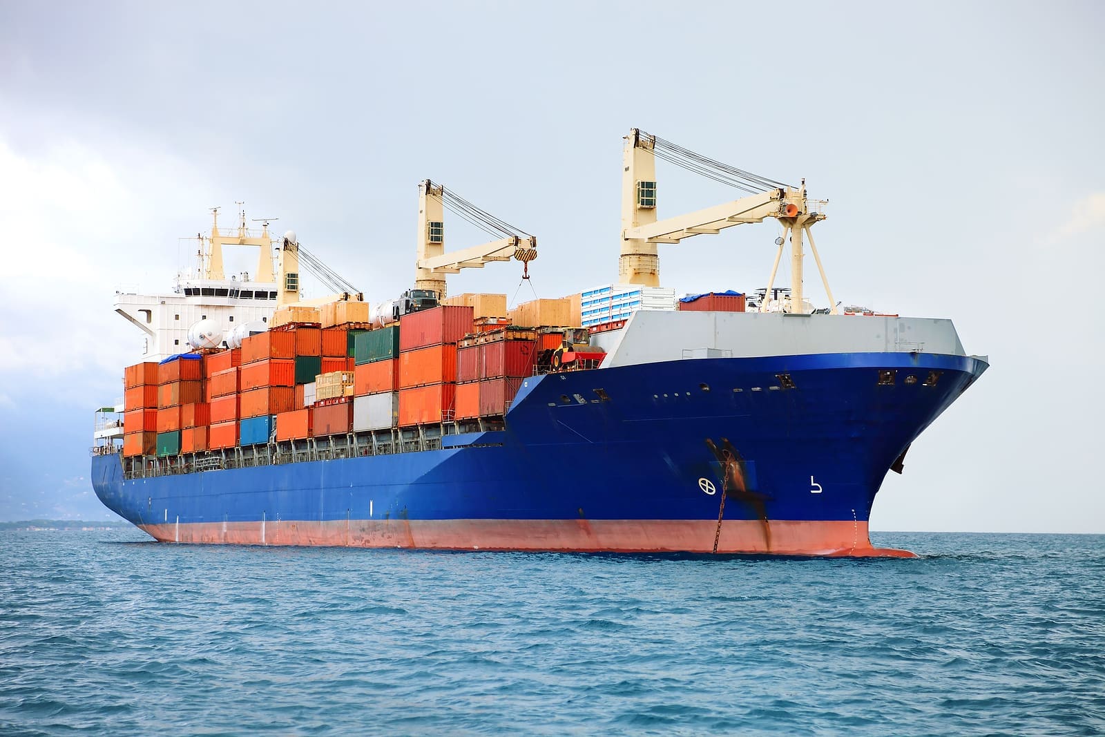 U.S. Tariff Revenues Hit Record Highs in 2025