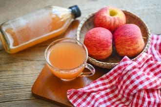 Apple Cider Vinegar: Exploring the Natural Health Benefits