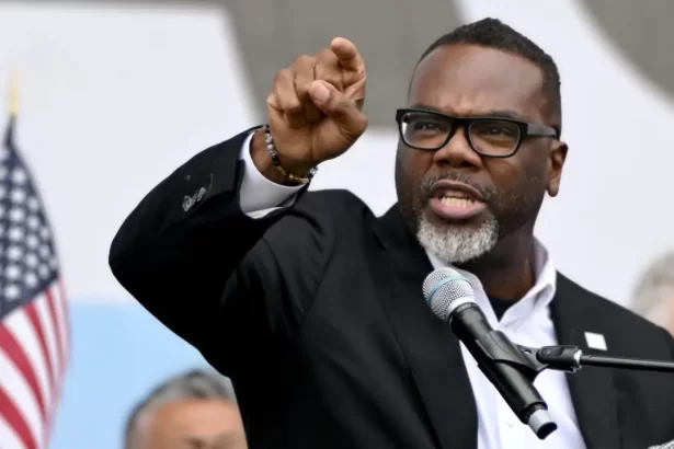 brandon johnson no kings rally chicago