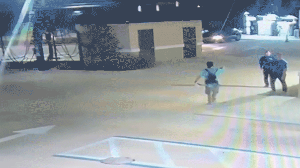 man with ax tackled at car wash