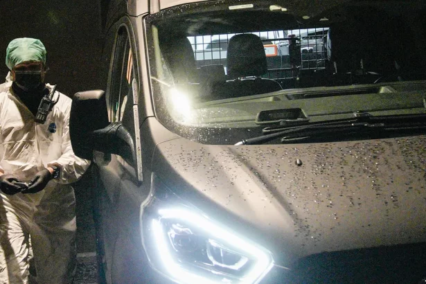 norway us embassy bombing 002