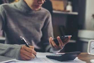 Filing Taxes Can Actually Save You Money If You Know How to Use H&R Block Properly