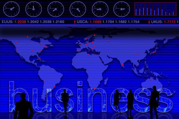 Tech Stocks Tumble, Oil Spikes Past $90 Amid Market Rout
